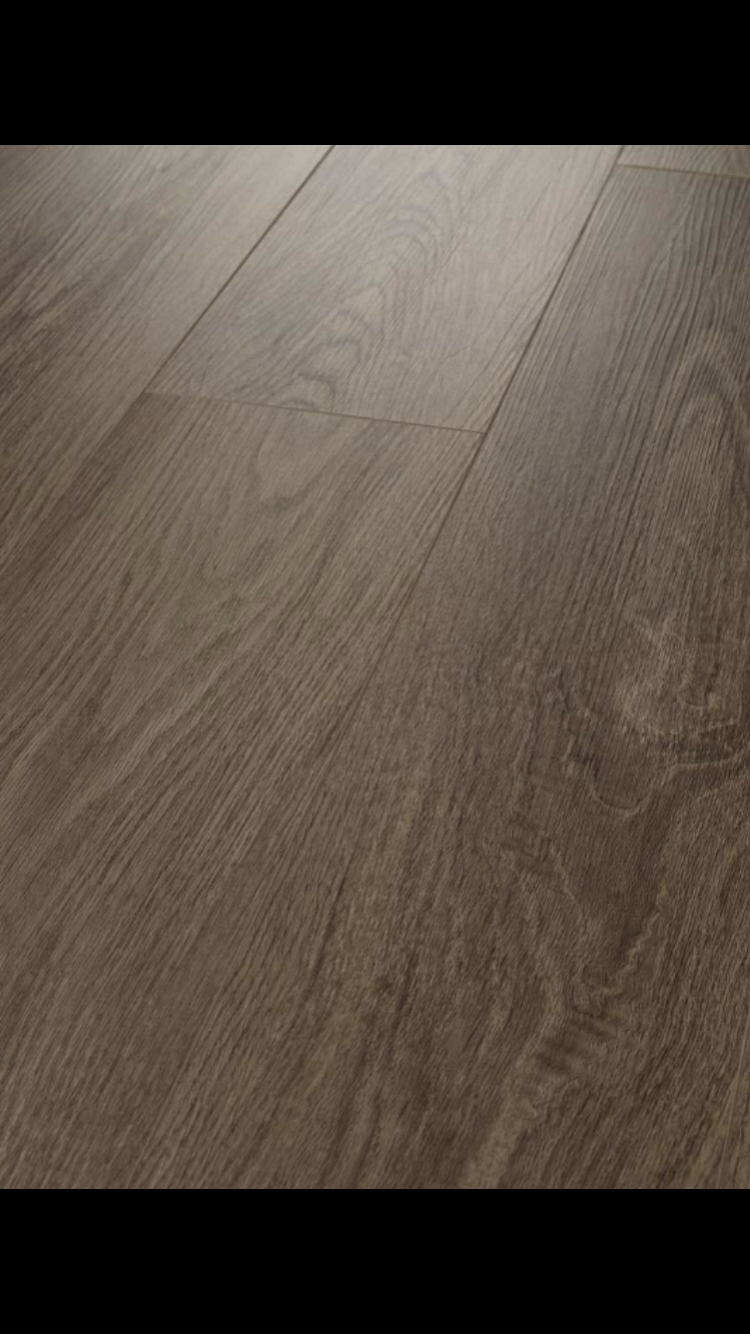 Barrel Oak - Shaw Vinyl Flooring - Distinction Plus 2045v