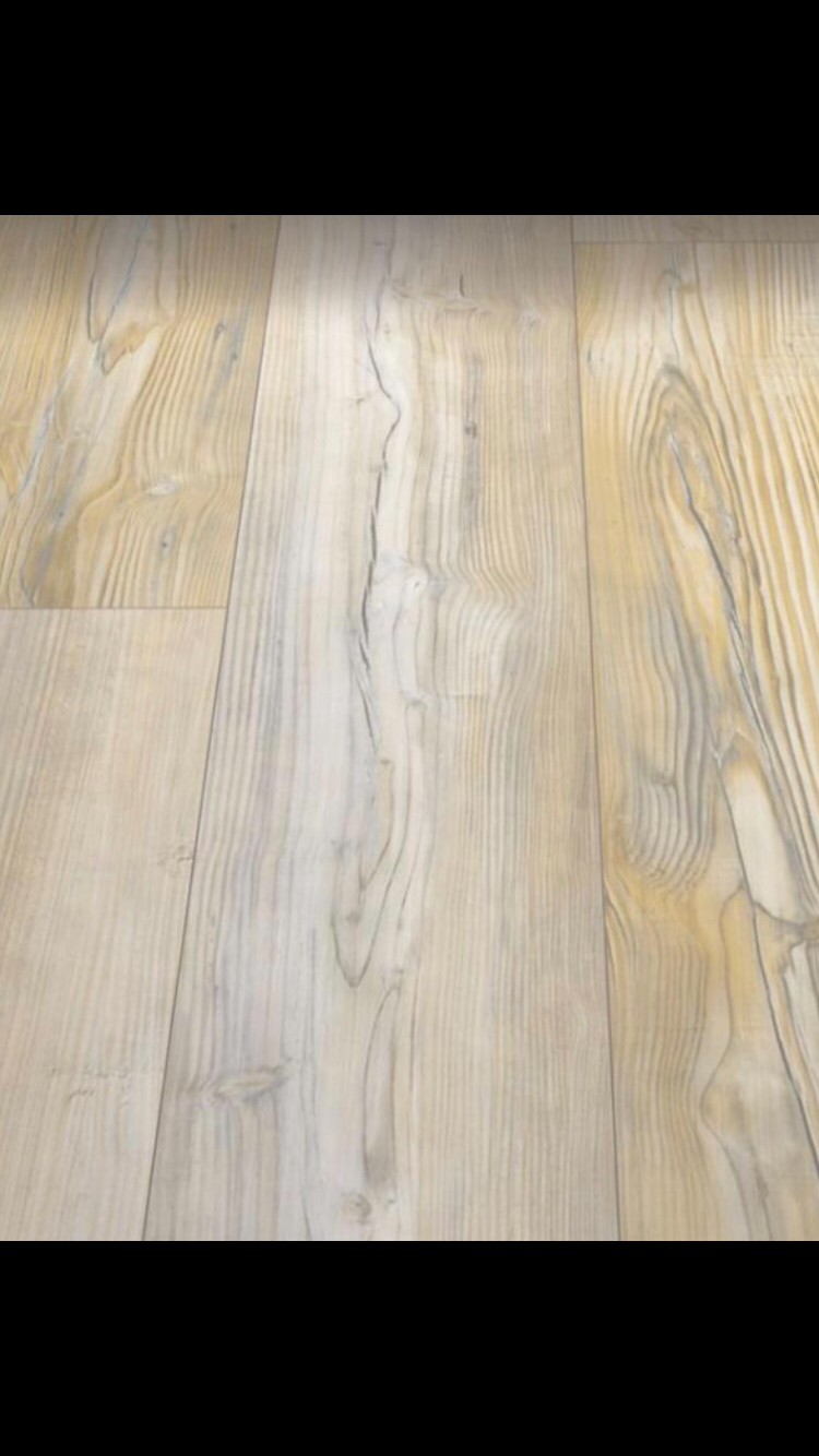 Mohawk Vinyl Plank - Founder's Trace - Yellow Wish