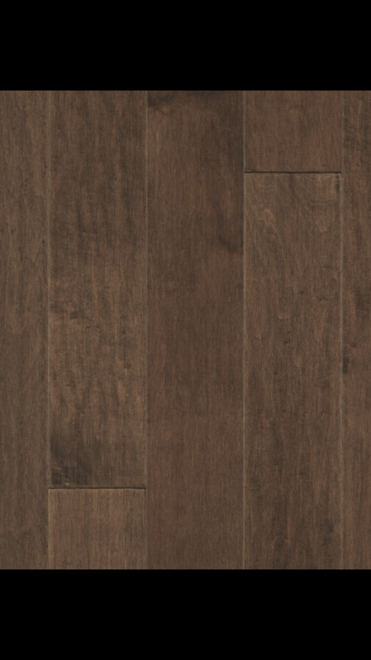 Mohawk Engineered Hardwood - Mocha Maple - Urban Reserve