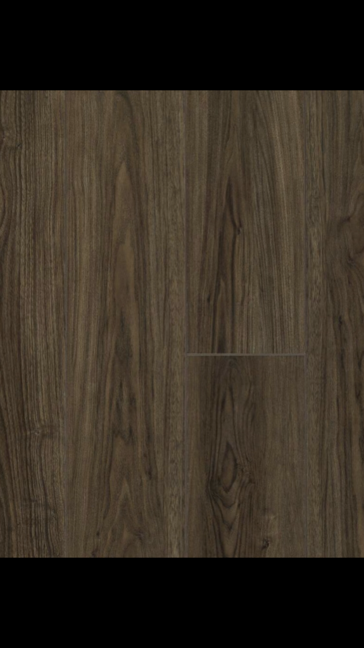 Vintage Leather - Shaw Vinyl Plank - Titan 3302v