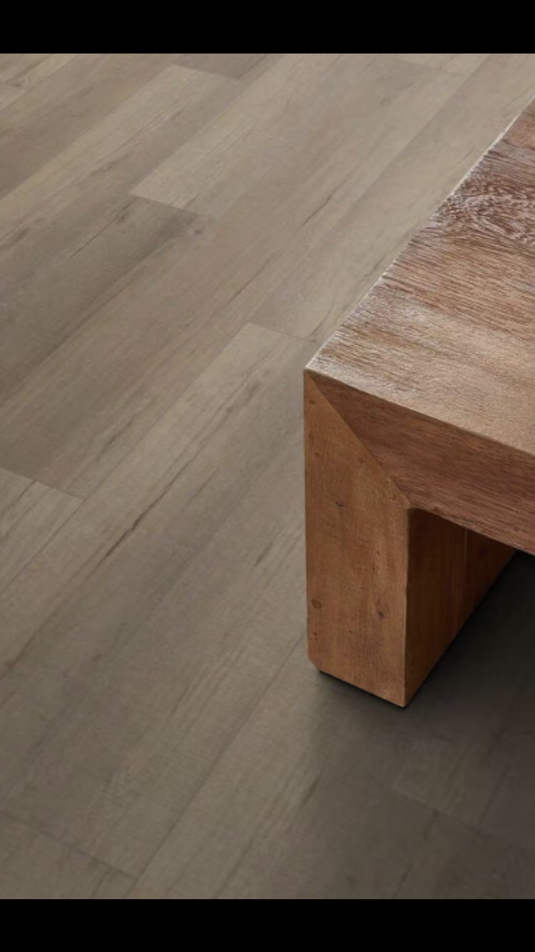 ここウッド様 Wellstead Oak LVP Flooring | COREtec