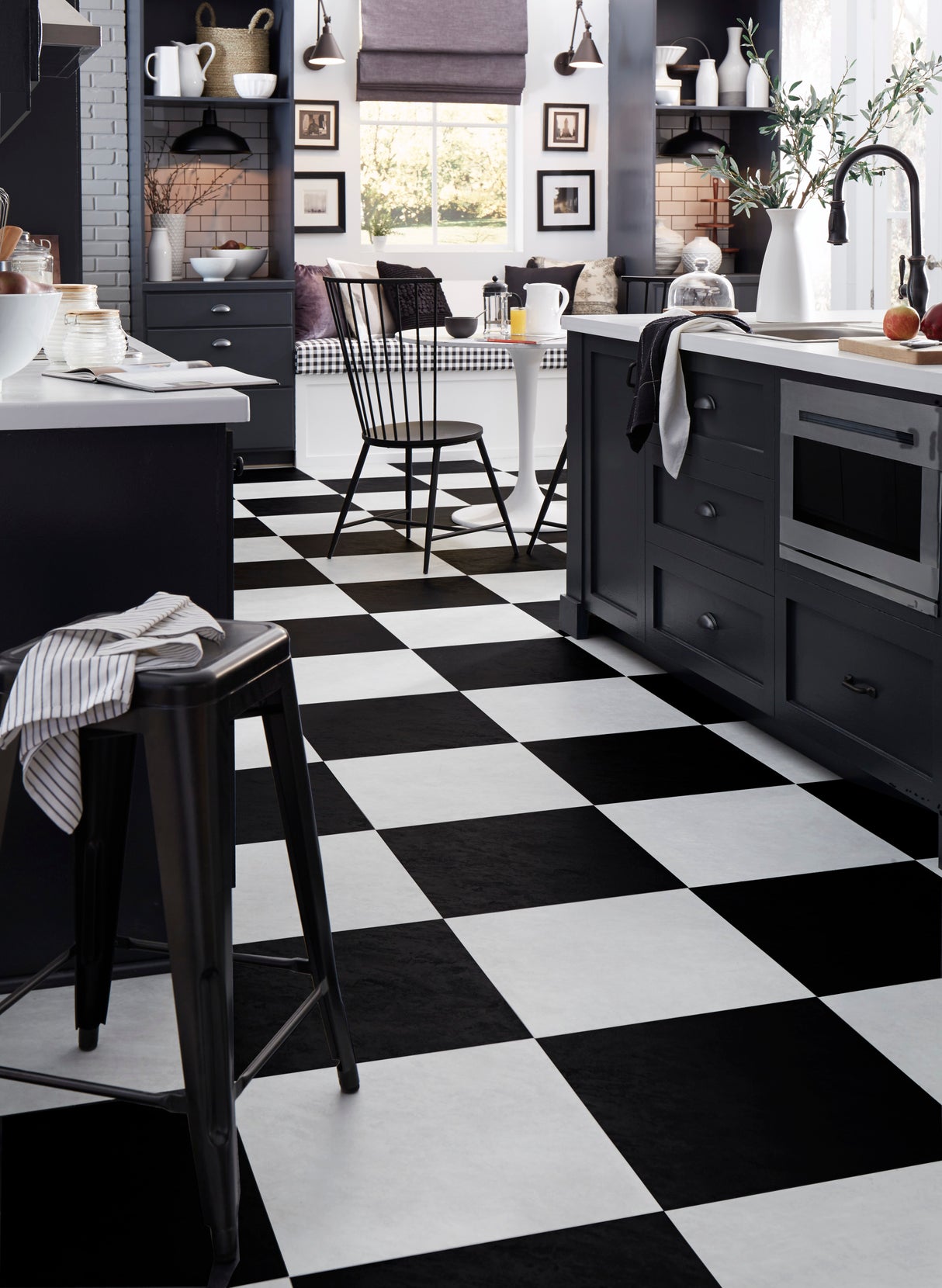 Mannington FLEX Luxury Vinyl ADURA®FLEX Villa Coal FXT422 469052