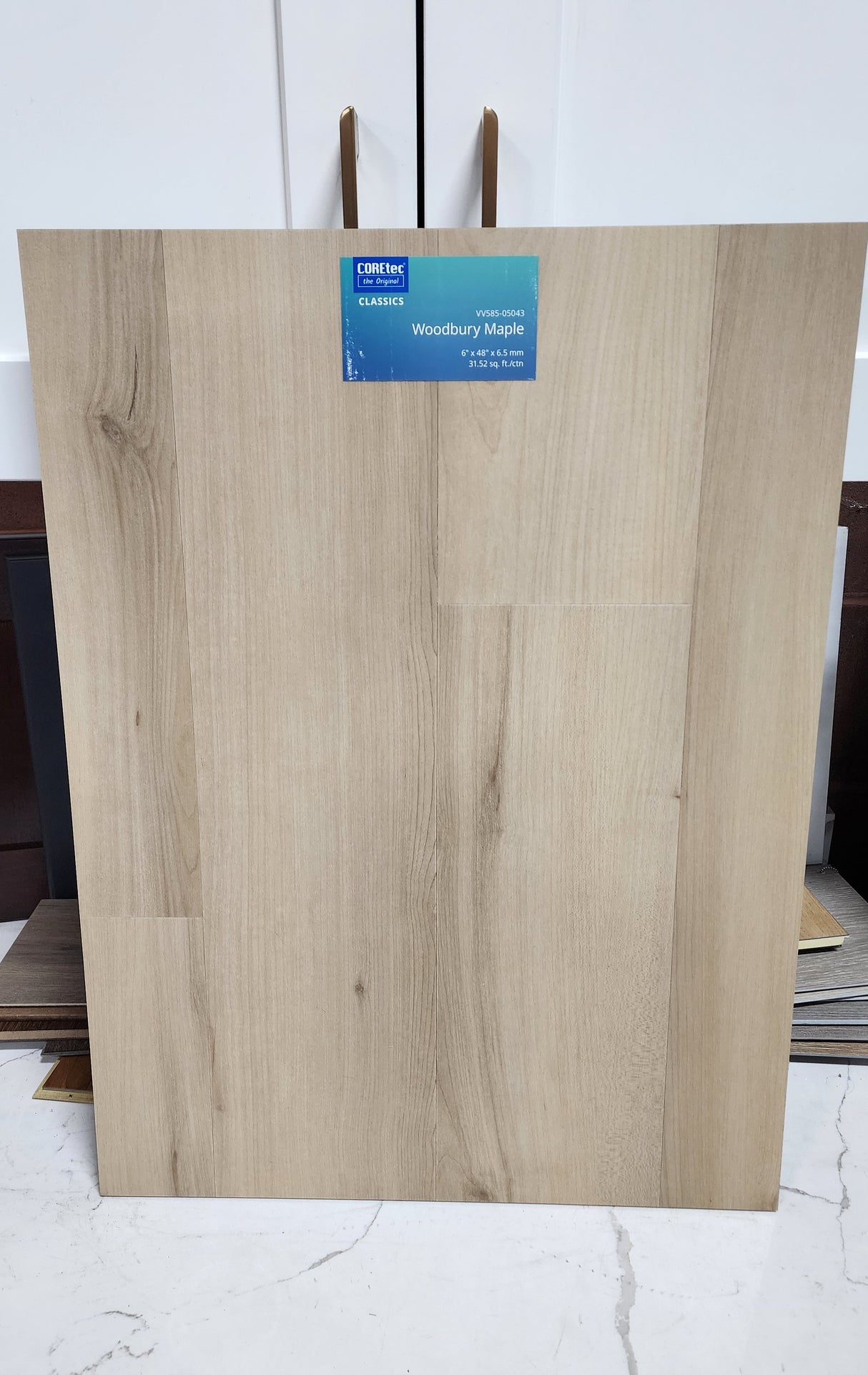 Woodbury Maple - Coretec vv585 Original Classics
